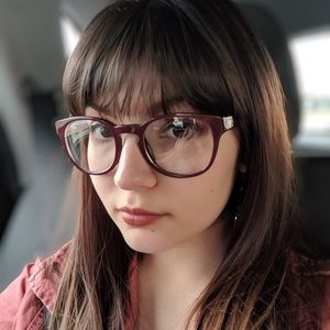 Meet your Posher, Corinne